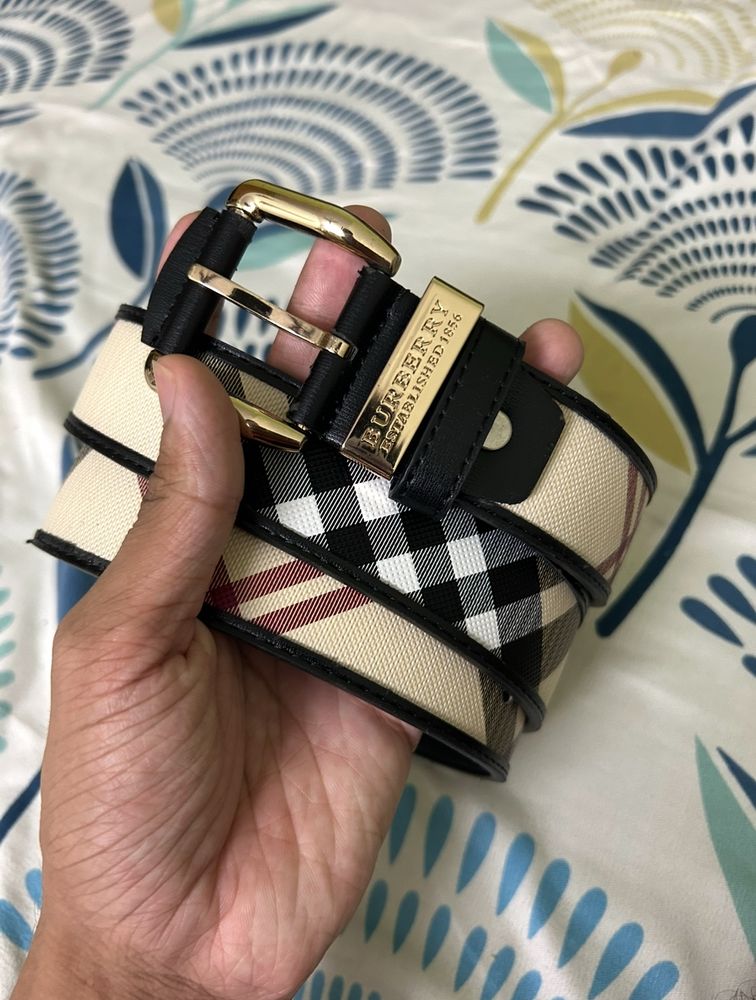 Burberry Men’s Premium Belt