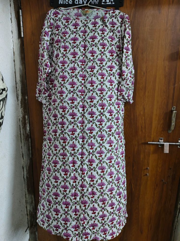 Anouk Flower Print Cotton Kurta