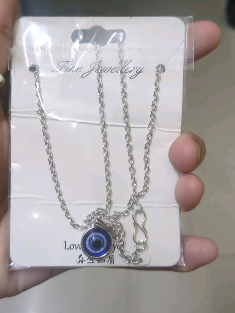 Silver Evil Eye Pendant