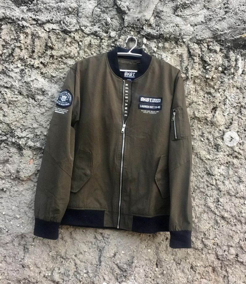 UNISEX BOMBER JACKET-OLIVE