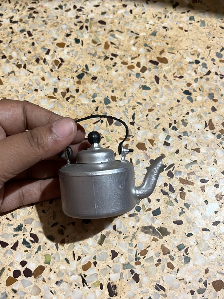 Mini Kettle