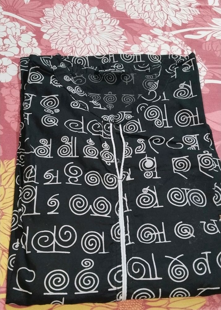 Women Black Print Kurta