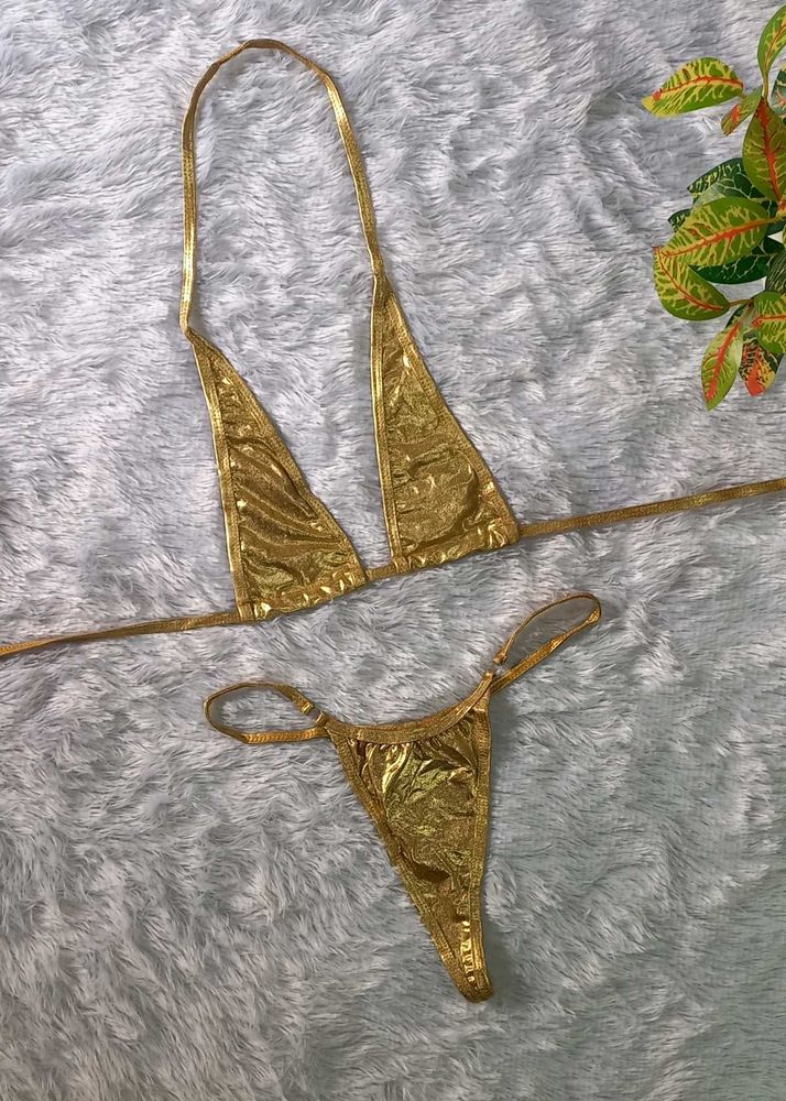 Sparkly Golden Intimate Bikini Set 👙