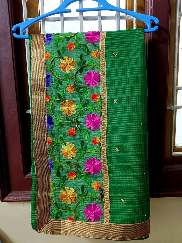 Very Nice Festive Green Saree Look Like Wow