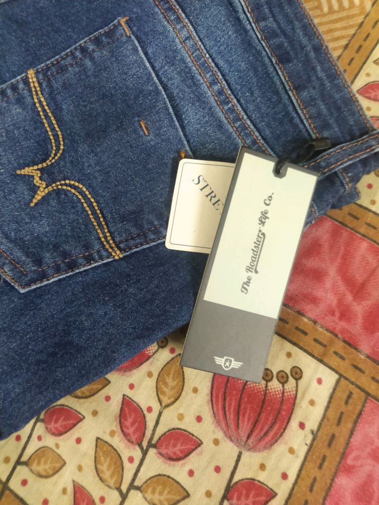 Roadster New Jeans