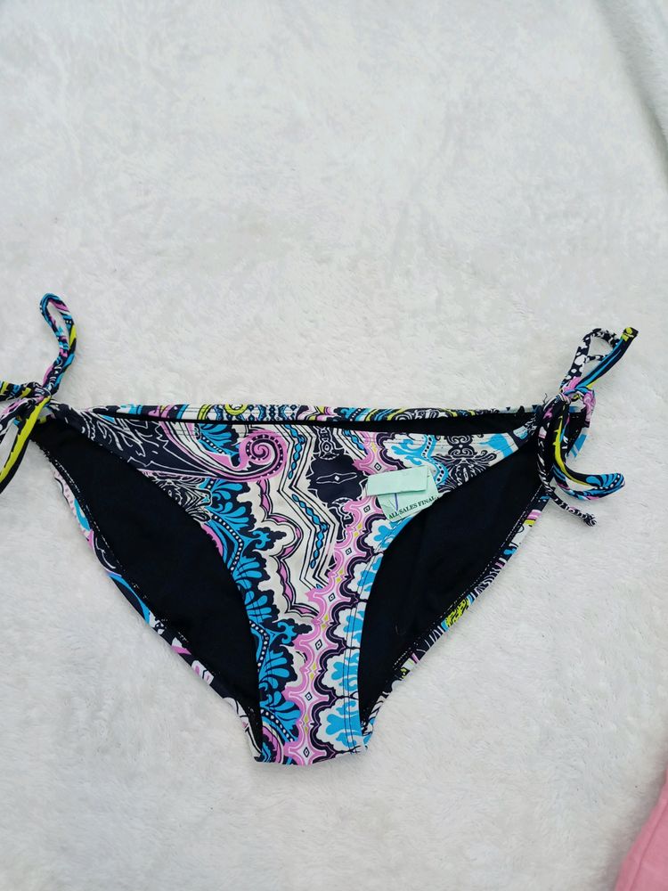 Bikni Look Panty 30 Size