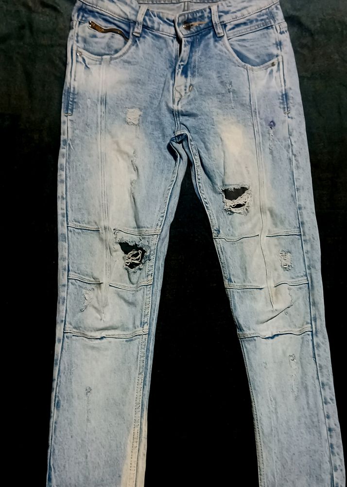 Fashionable Light Blue Jeans For Men