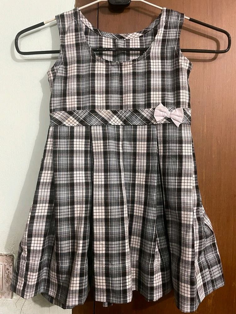 Checked Grey Frock With Concealed Zipper