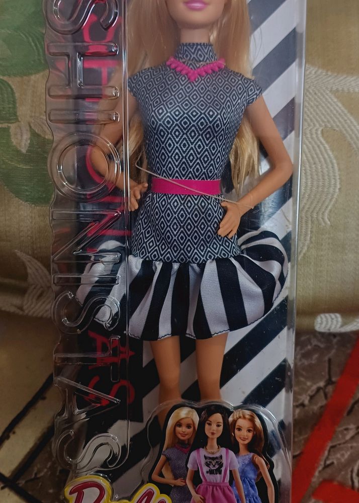 Barbie Fashionistas 1