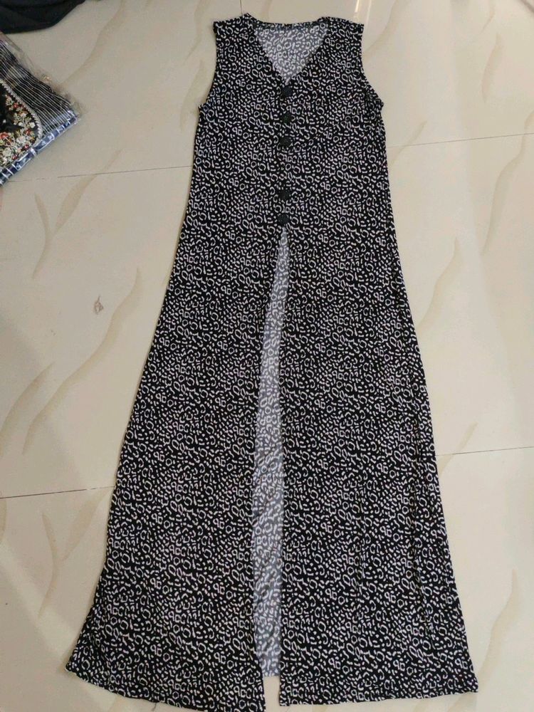 Black Kurti With White Jeans