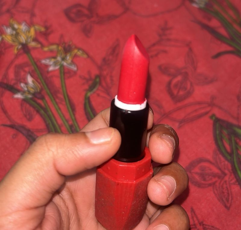 Mars Lipstick