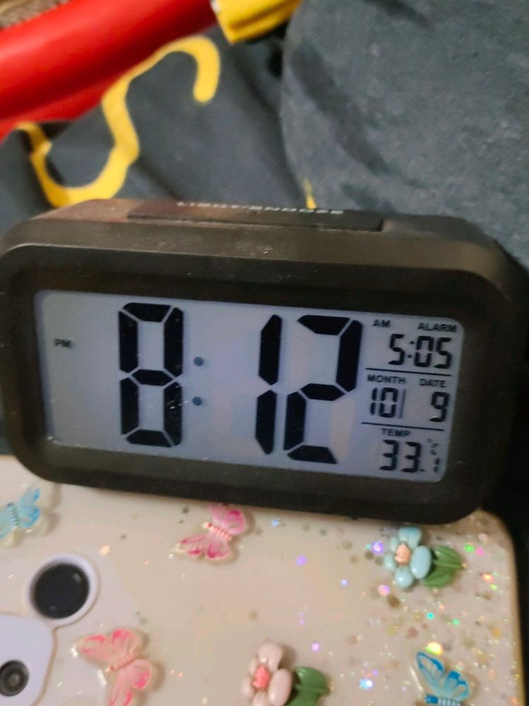 Alaram Clock With Date And Day