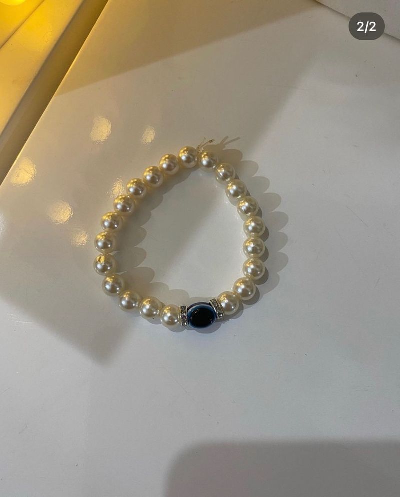 Evil Eye Pearl Bracelet