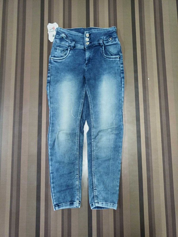 Z-21 Size 28 Slim Fit Women Denim Jeans