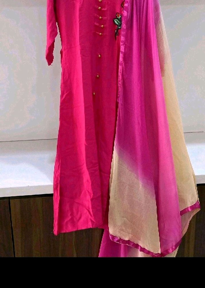 Kurti With Dupatta