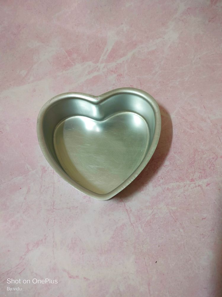 Heart Shape Tin