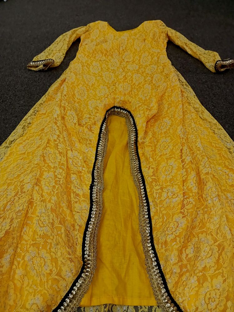 One-piece Yellow Color