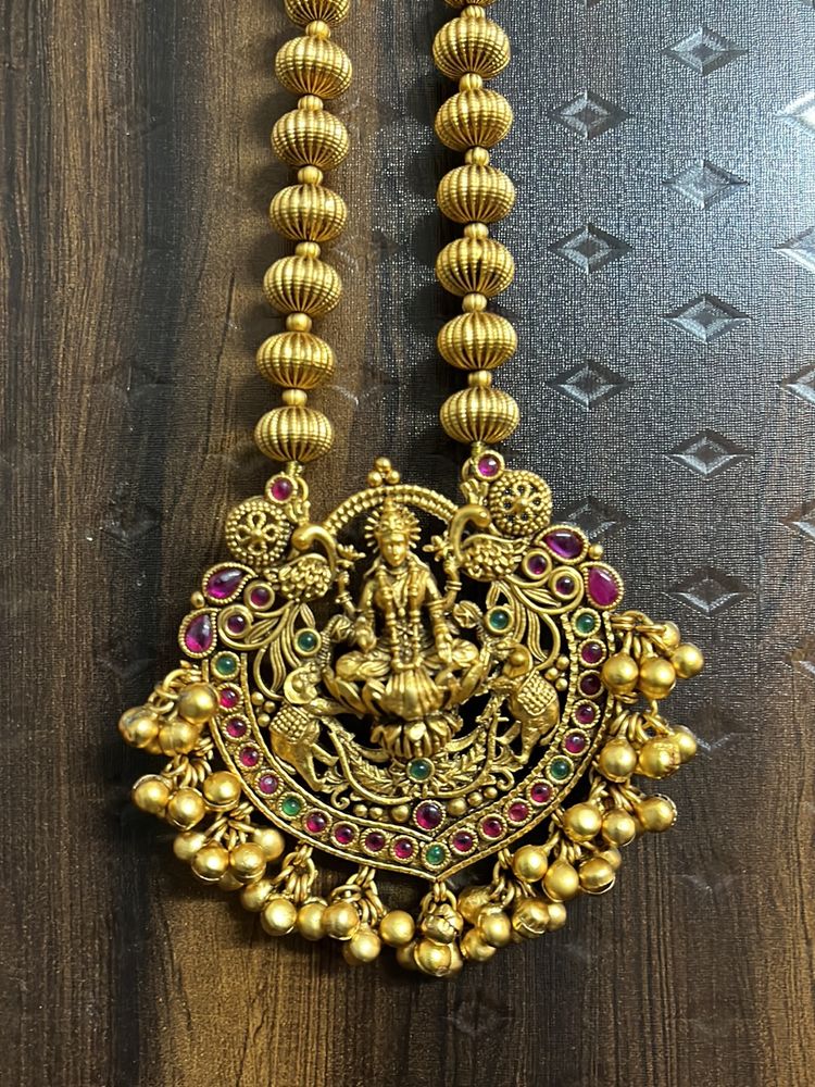 High Quality Temple Jewellery Set With Goddess Lax