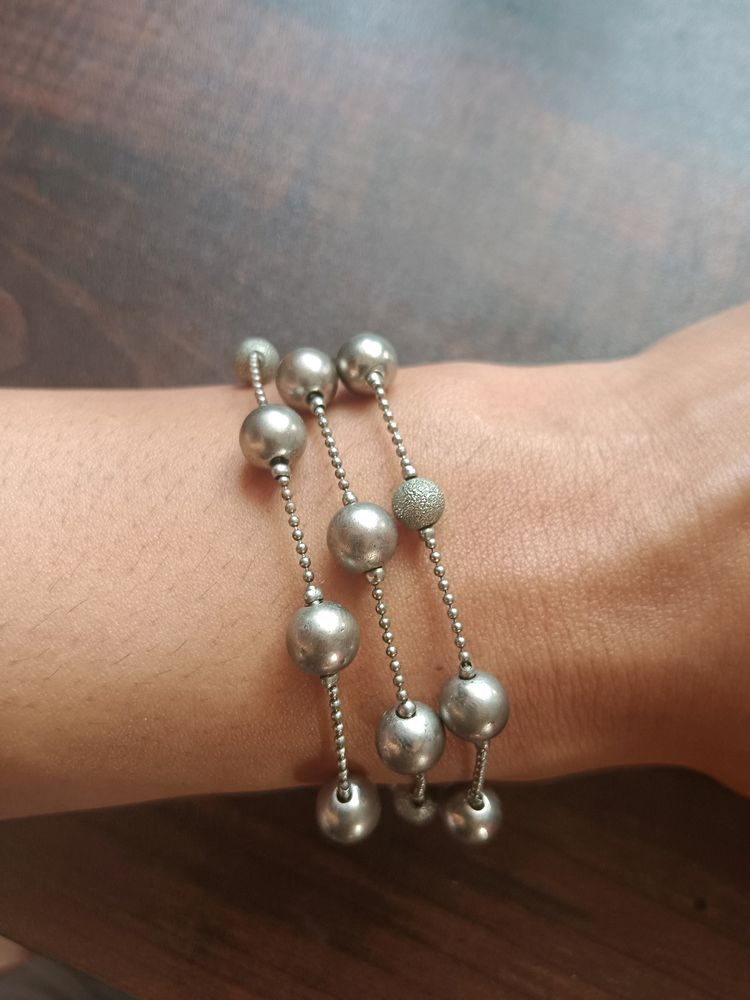 Bracelet(Silver Colour)