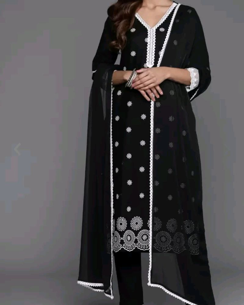 Kurta Pant With Dupatta Set