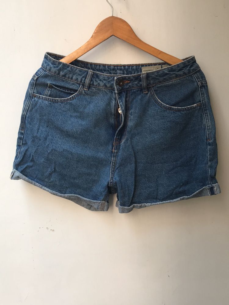 Veromoda Women Shorts