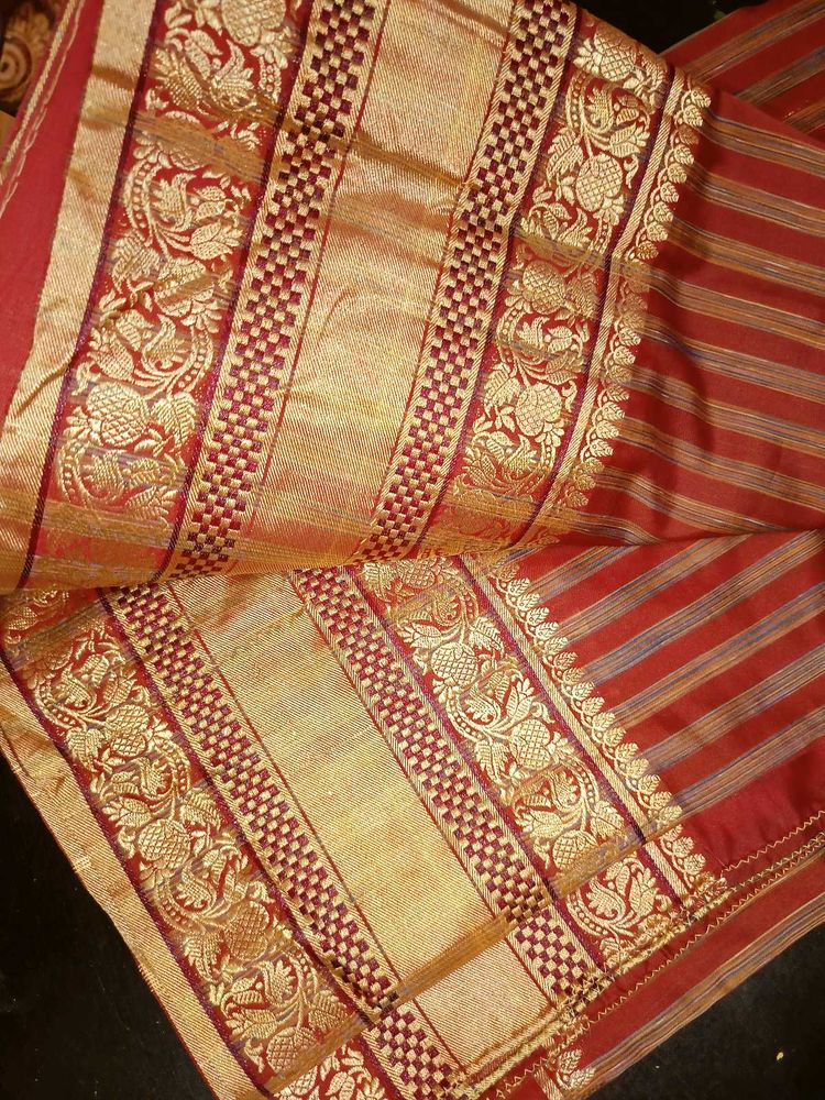 Red Saree With Golden Border