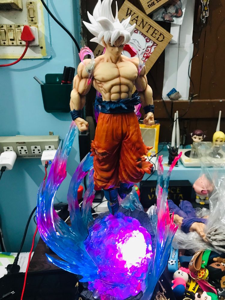 Dragon Ball Z Goku Action Figure 53 Cm with Ligh