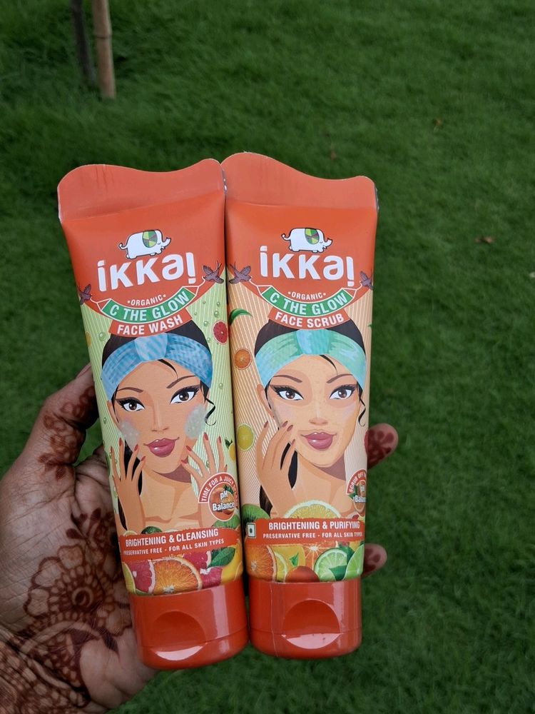 Ikkai Face Wash And Scrub Combo