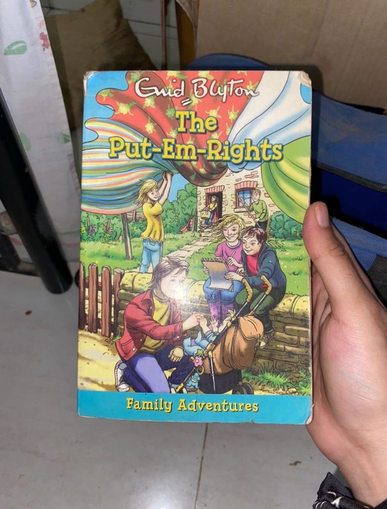 Enid Blyton - Put Em Rights