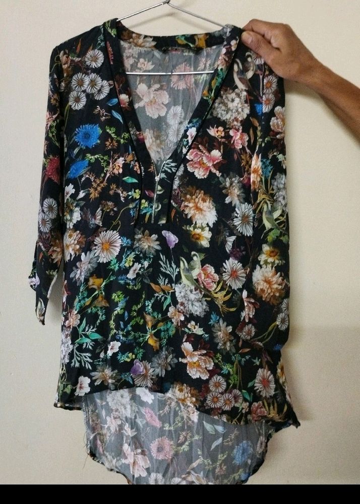 Zara Traufalic Floral Top