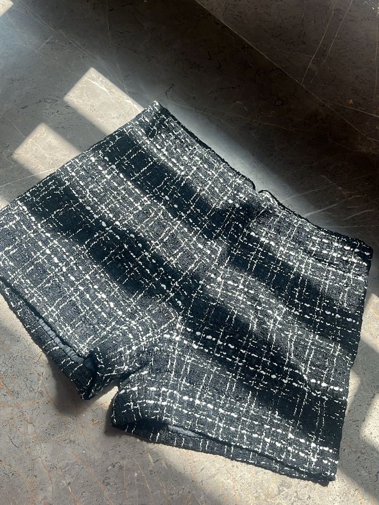 Tweed Black Shorts