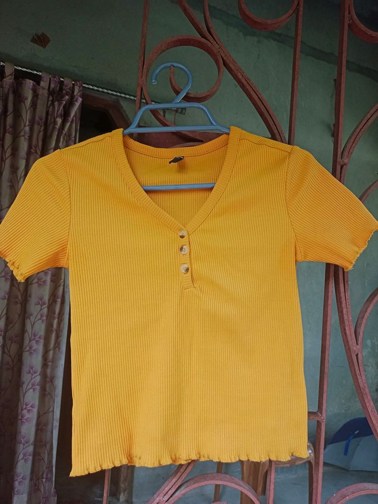 New RIO Yellow Short Top