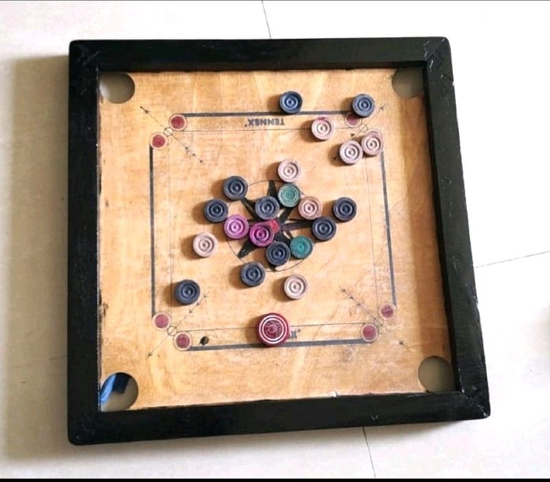 Carrom Board (Premium Quality) With Coin Striker