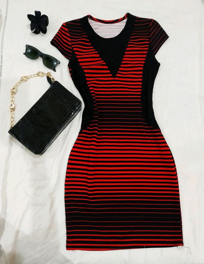 Red & Black Bodycon Dress ♥️🖤