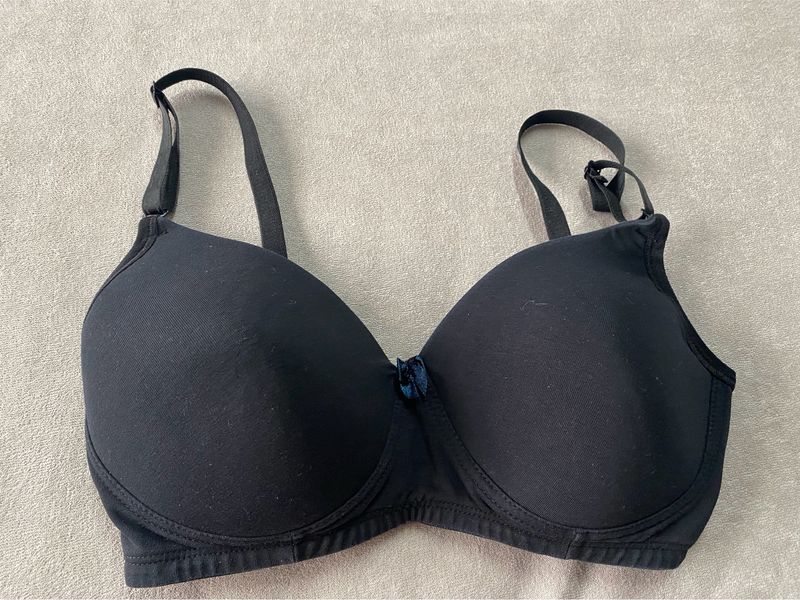 Black Light Padded T-shirt bra