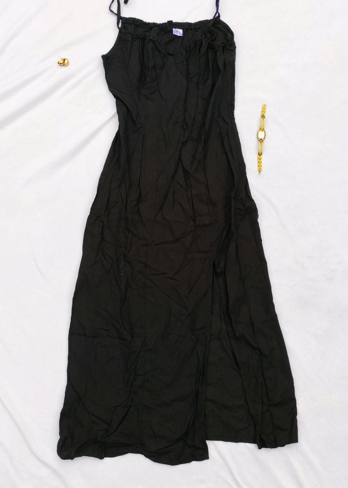 H&M Black Sweetheart Neck Slit Midi Dress