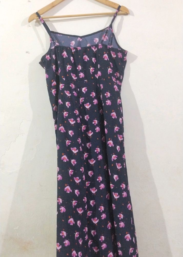 Floral Sleeveless Frock