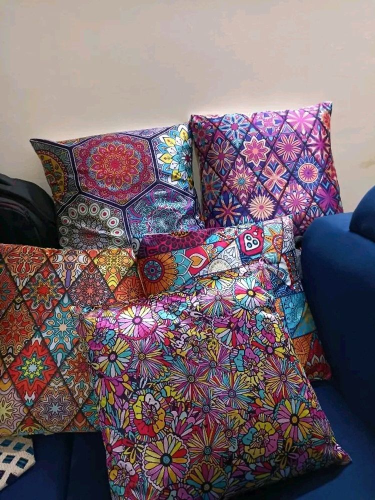 3D Printed 5 Cushions Cover Set