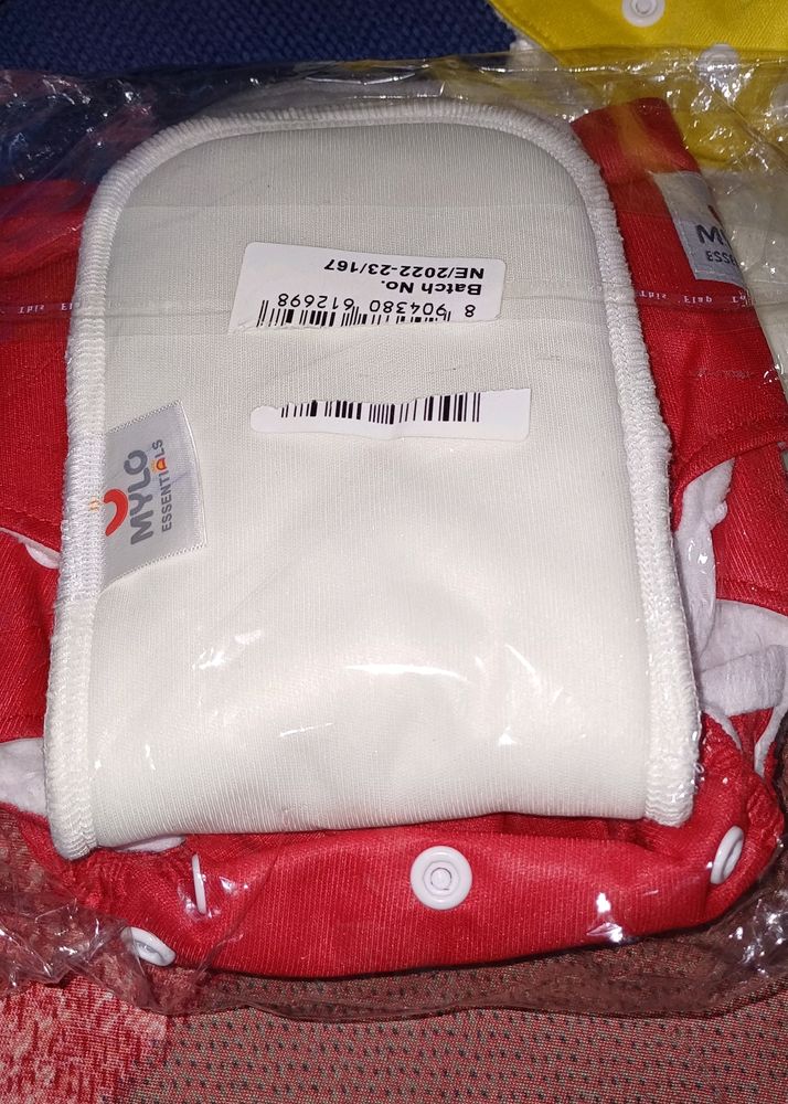 Cloth Diaper With Cotton Pad