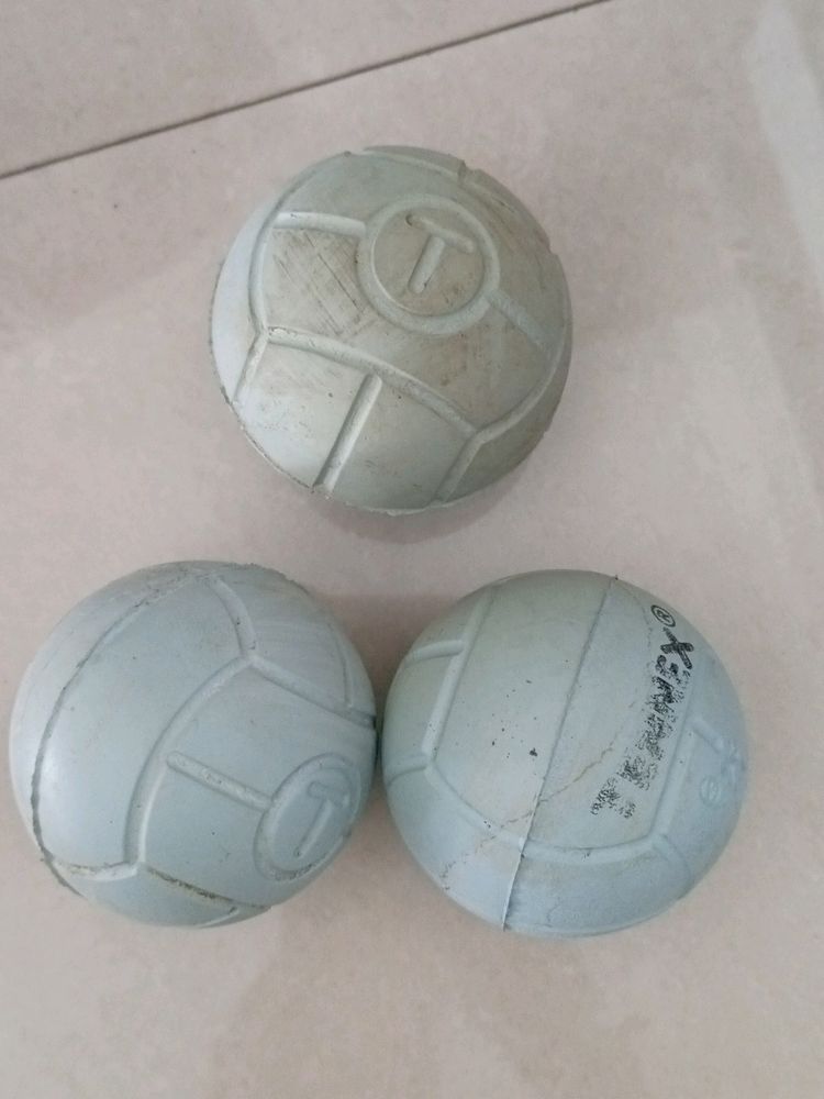 TENNEX Cricket Rubber Ball -Pack Of 3