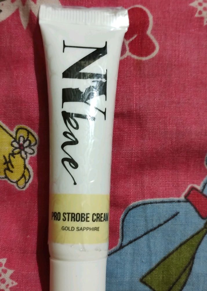 NYbae Pro Strobe Cream