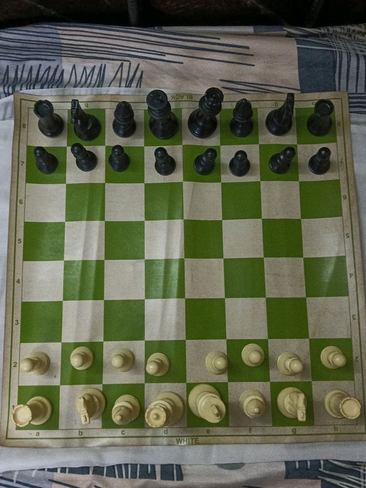 Championship Chess Board -With Complimentary Pouch