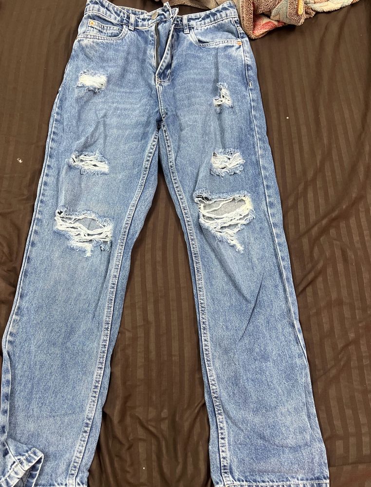 Mom Fit Freakin’s Jeans