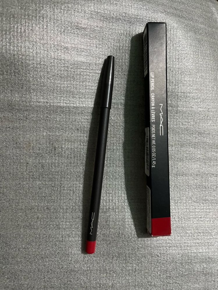 MAC lip Pencil- Cherry