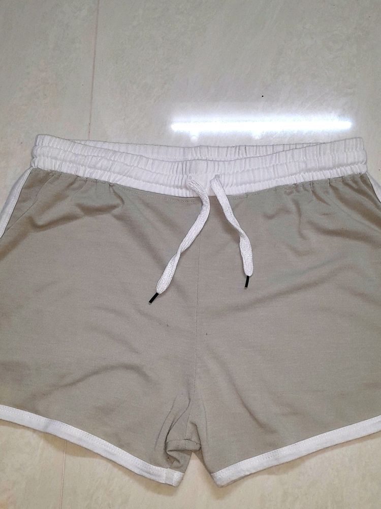 Women's Silver Short Pant