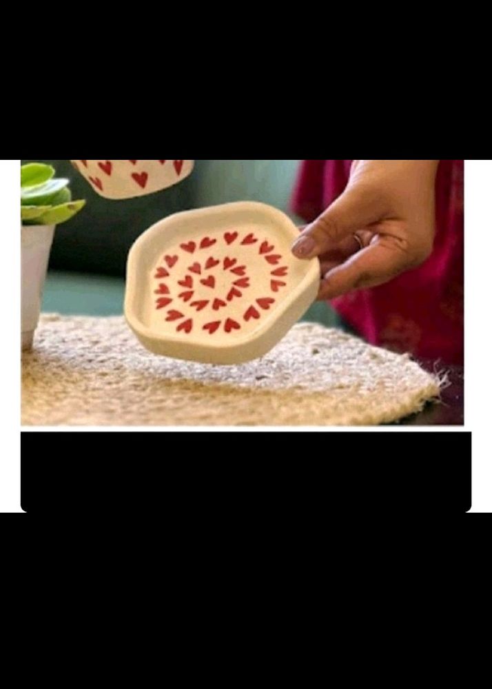 6 Heart Printed Saucer