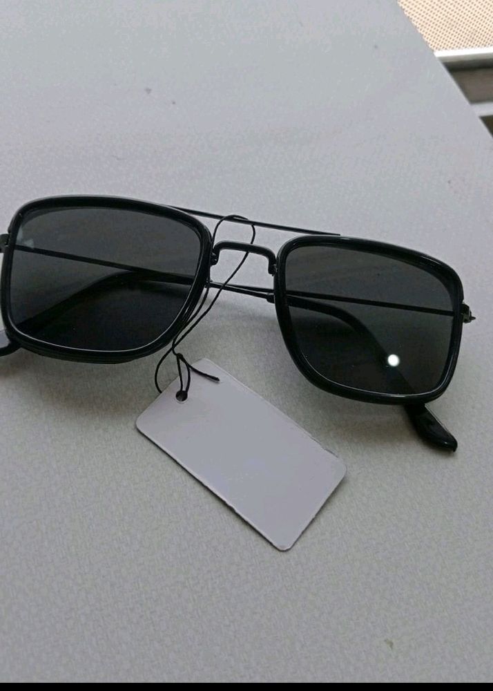 Stylish And Trendy Sunglasses For Unisex. It New W