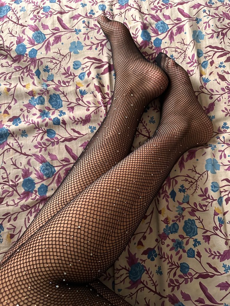 Rhinestone Detail Stocking 🔥