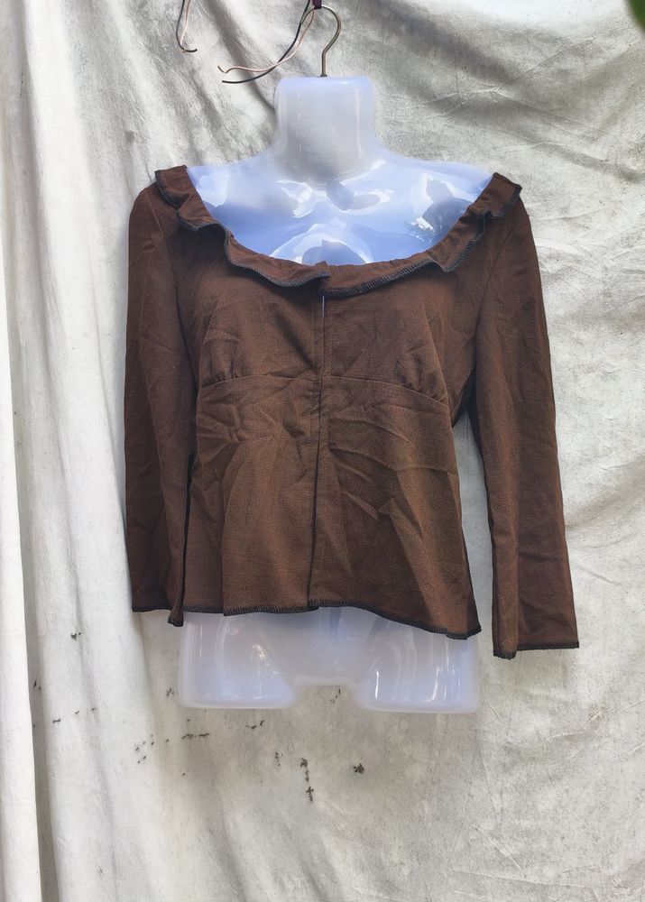 BROWN TOP