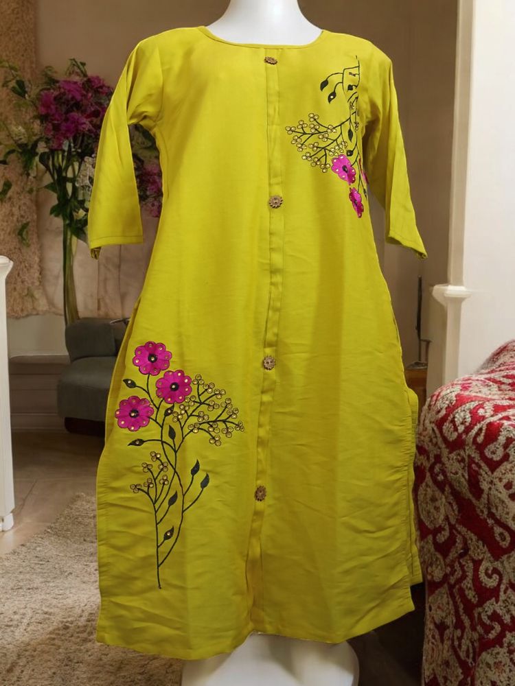 New Beautiful Kurta 34-36 Size